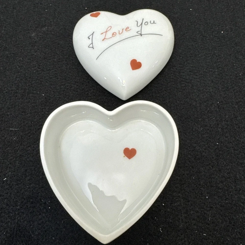 Limoges France Porcelain Heart Trinket Box 